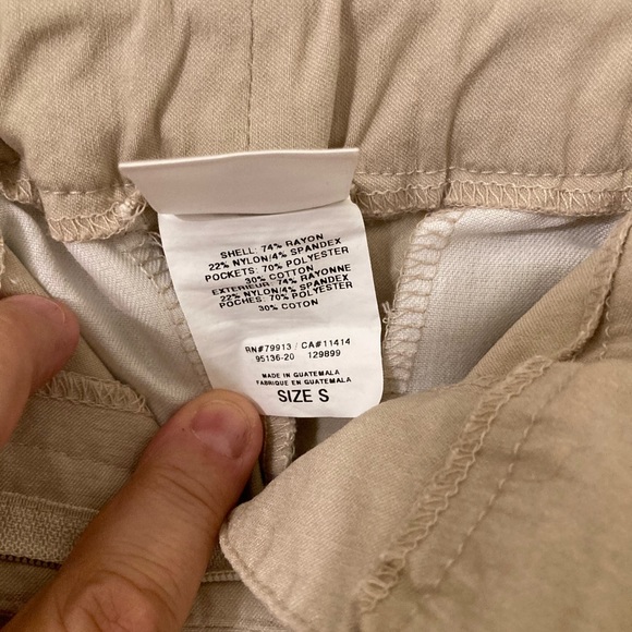 Motherhood Maternity Pants Khakis Dockers Pregnancy Stretch Size Small Tan Beige - Picture 4 of 7